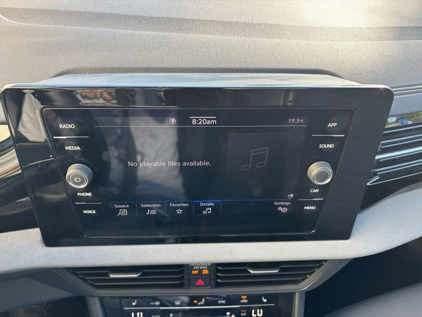 Thumbnail: 2025 Volkswagen Jetta - 21