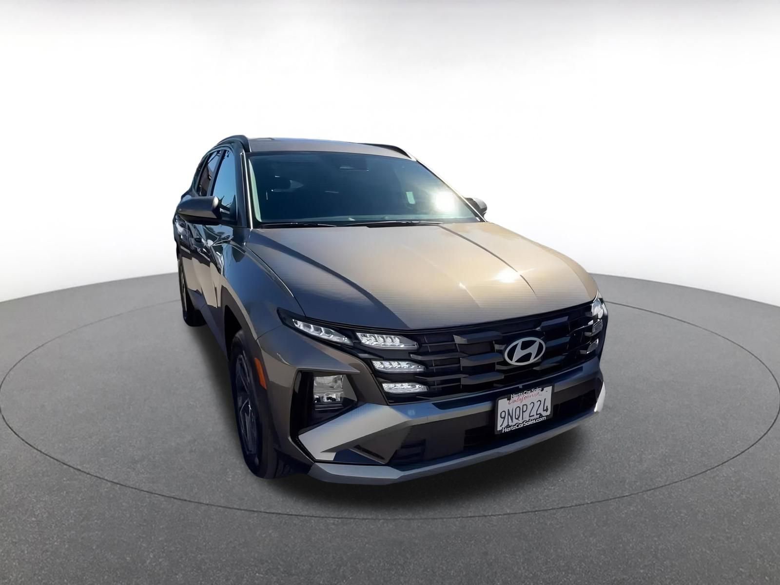 Thumbnail: 2025 Hyundai Tucson - 3