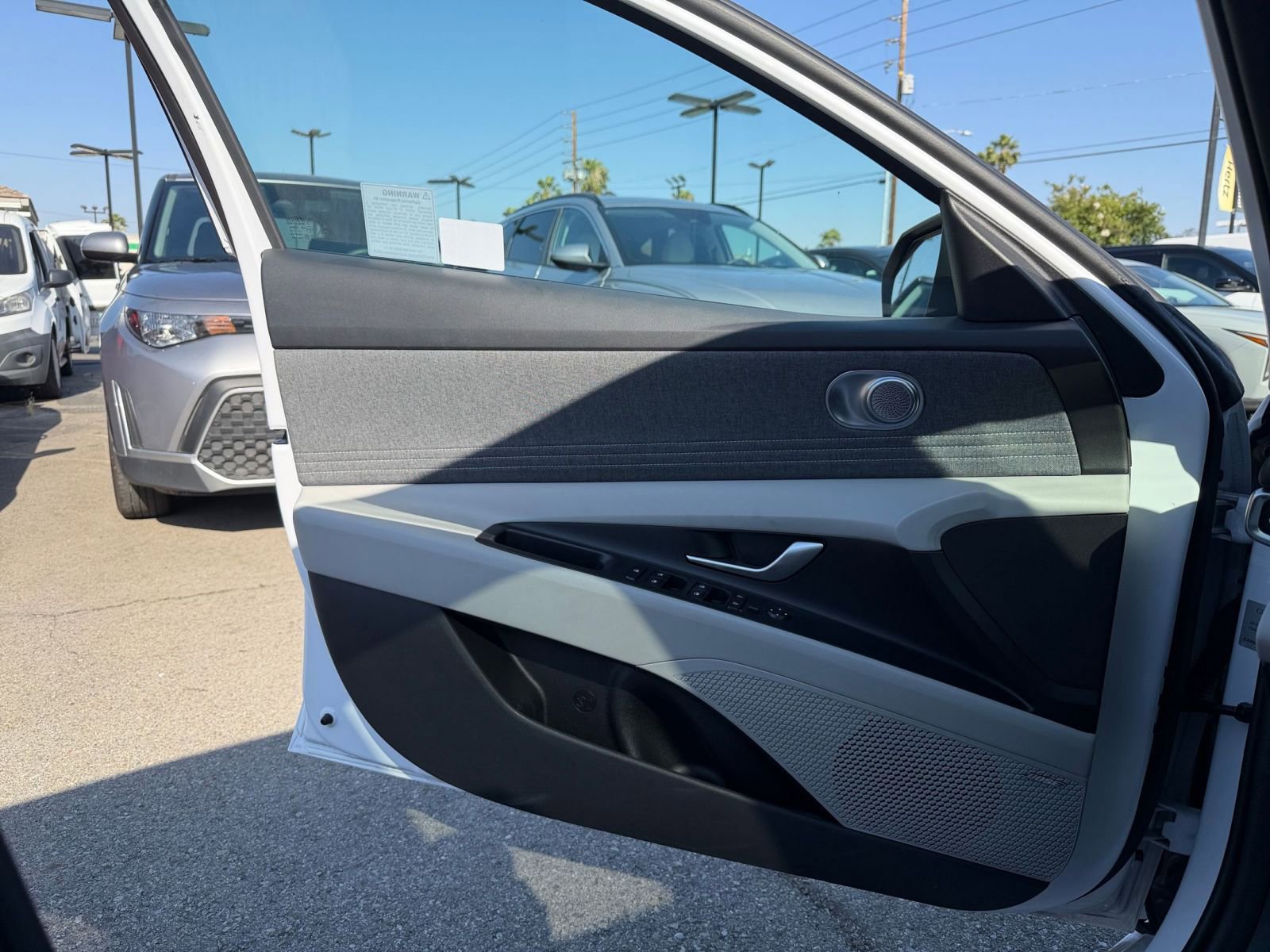 Thumbnail: 2025 Hyundai Elantra - 18