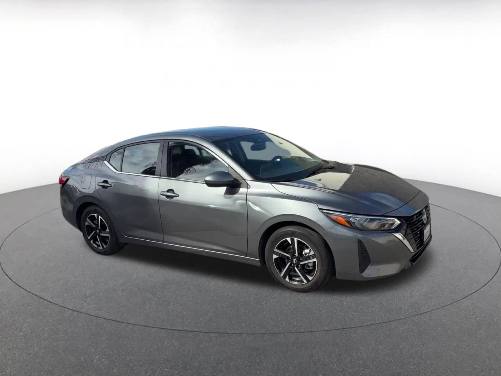 Thumbnail: 2025 Nissan Sentra - 2