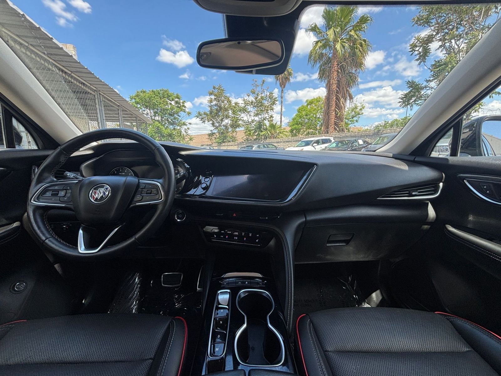 2023 Buick Envision Essence 33