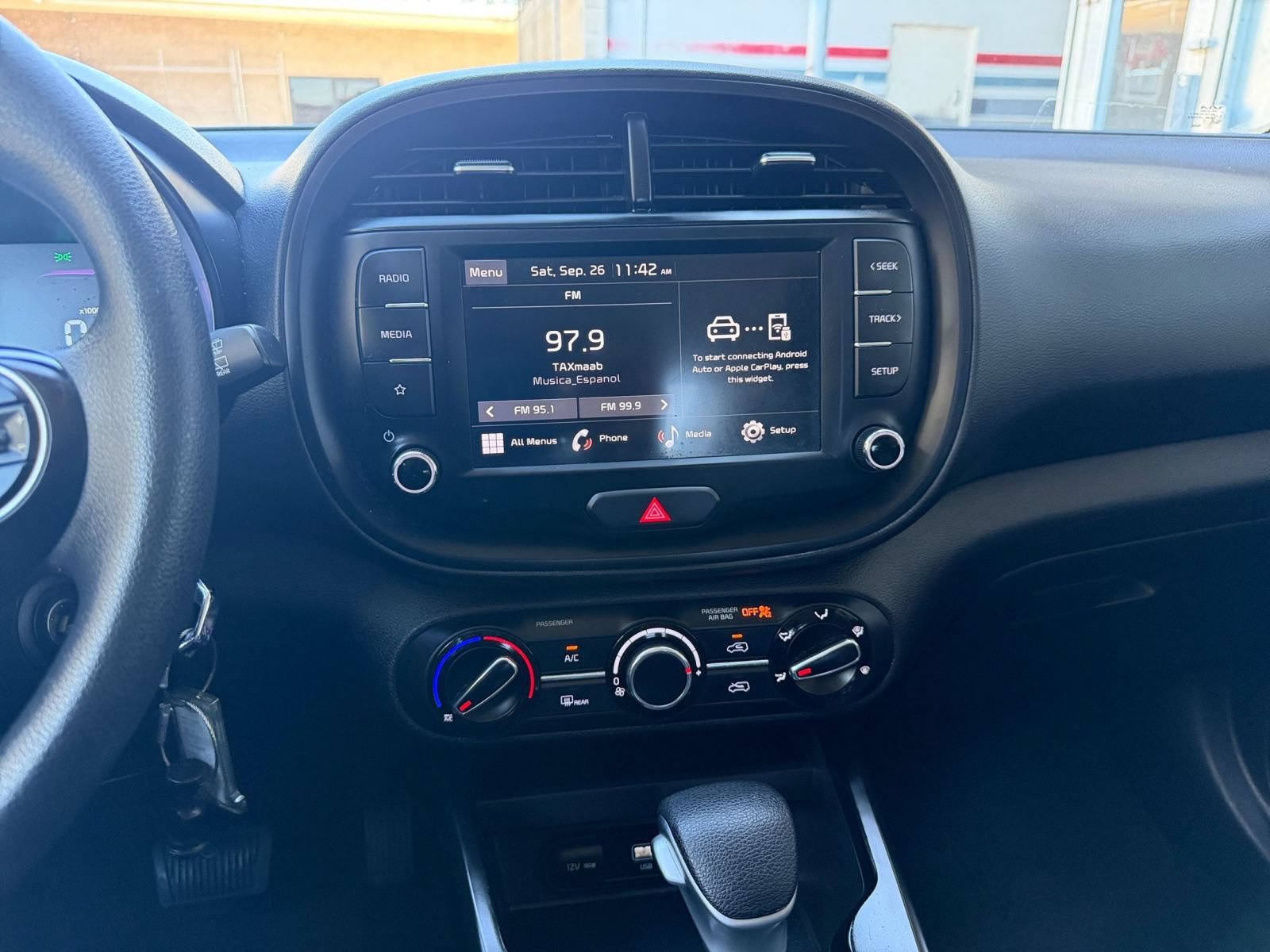 Thumbnail: 2025 Kia Soul - 16