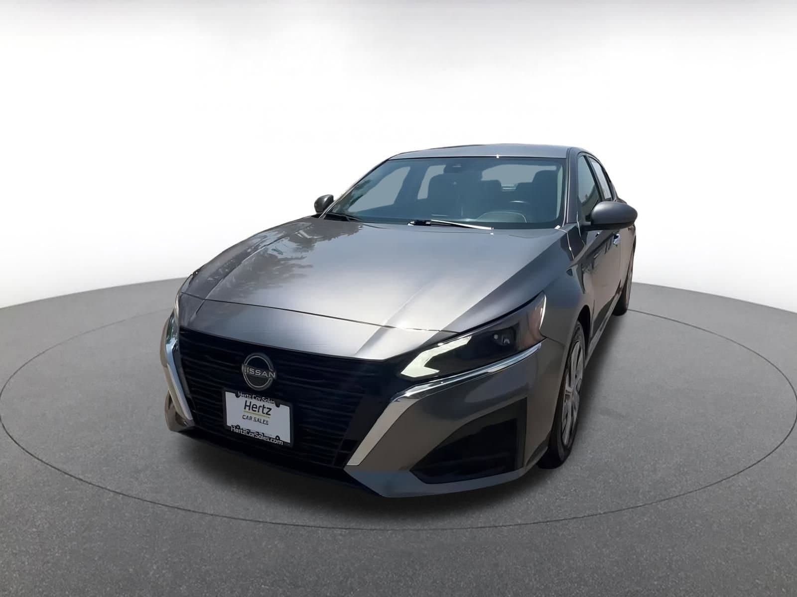 Thumbnail: 2023 Nissan Altima - 7