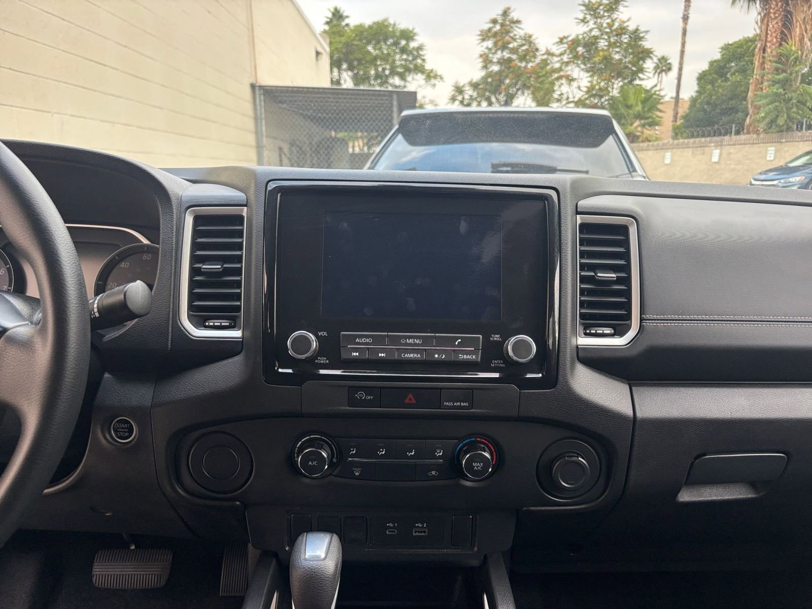 Thumbnail: 2024 Nissan Frontier - 18