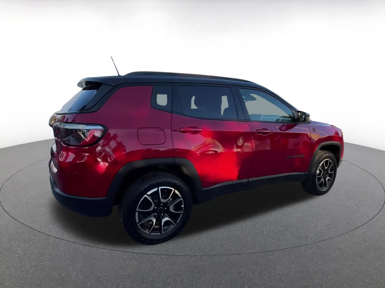 Thumbnail: 2025 Jeep Compass - 15