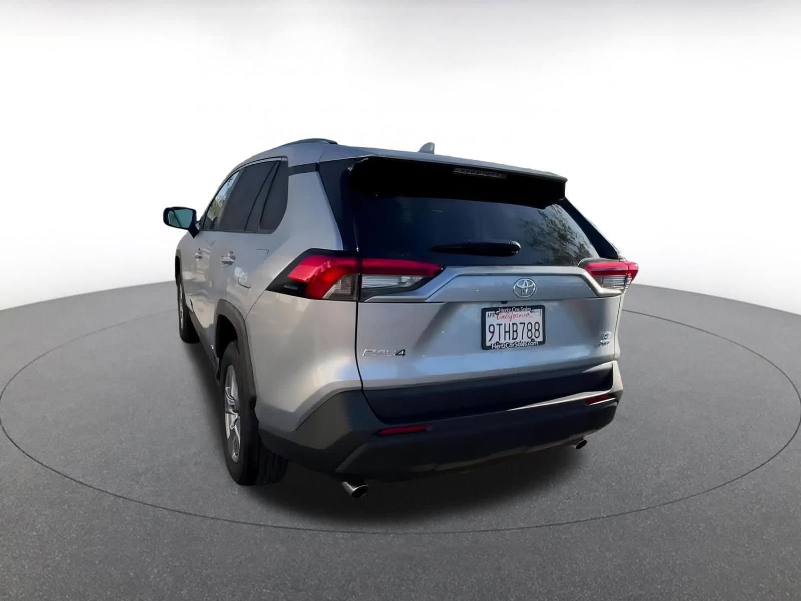 Thumbnail: 2025 Toyota RAV4 - 10