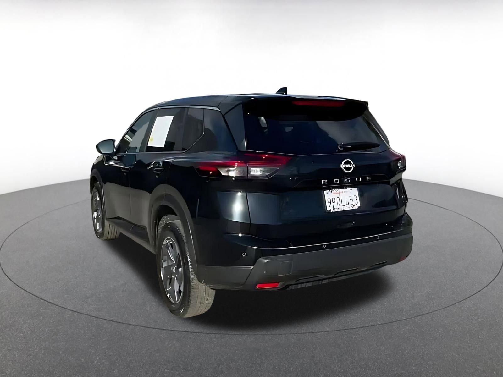 Thumbnail: 2025 Nissan Rogue - 10