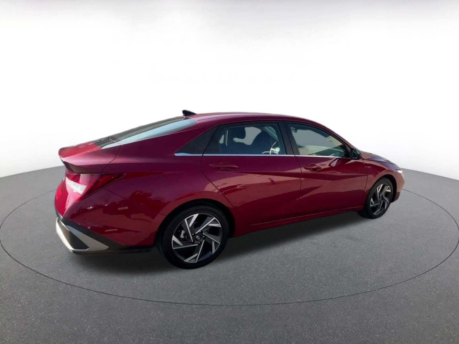 Thumbnail: 2025 Hyundai Elantra - 15