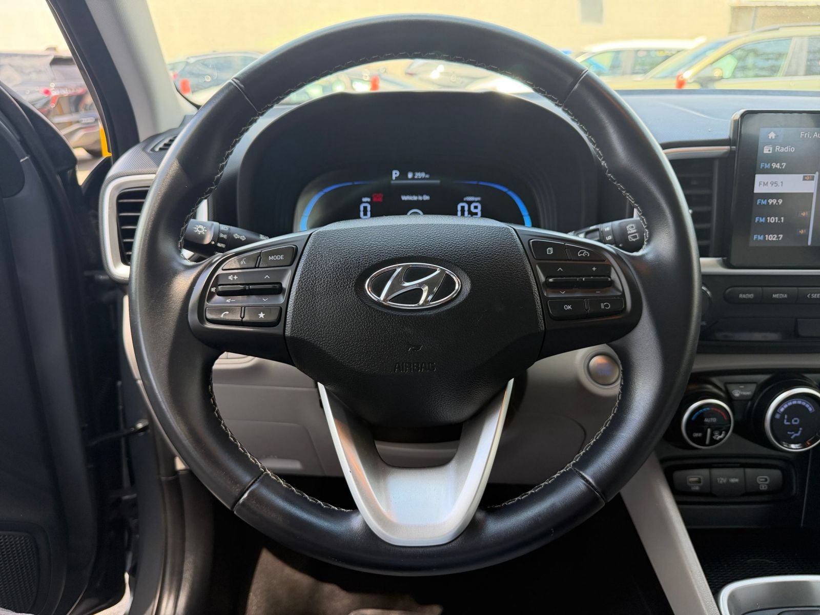 Thumbnail: 2025 Hyundai Venue - 26
