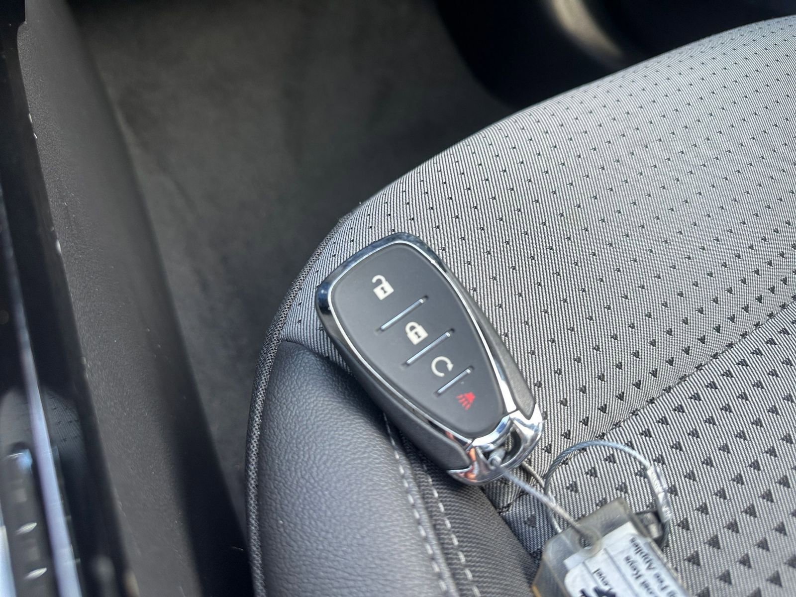 Thumbnail: 2025 Chevrolet Trax - 21