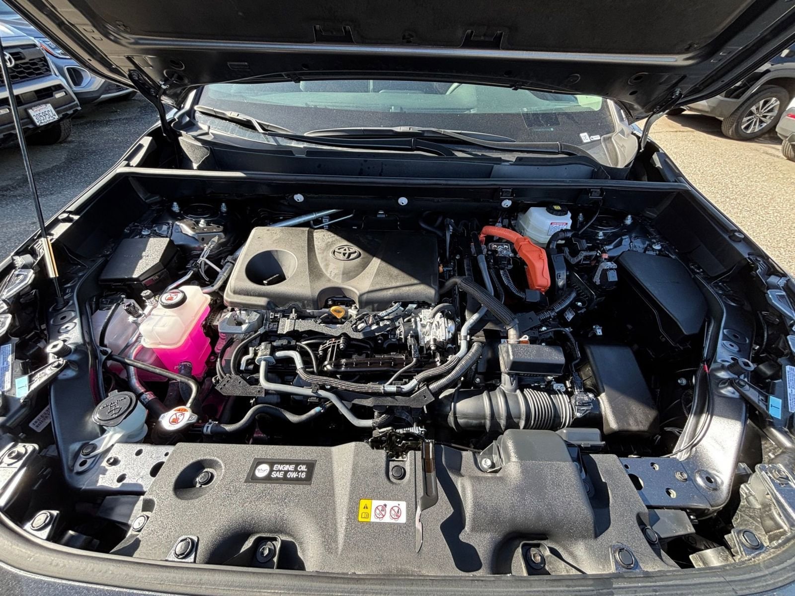 Thumbnail: 2025 Toyota RAV4 - 33