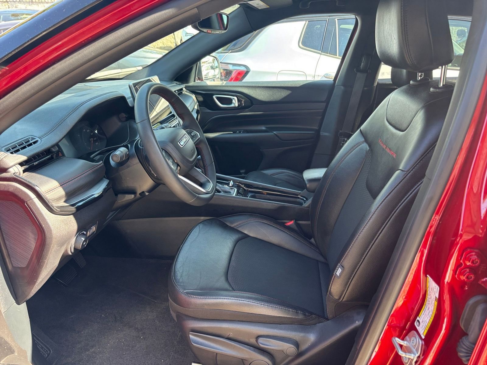 Thumbnail: 2025 Jeep Compass - 27