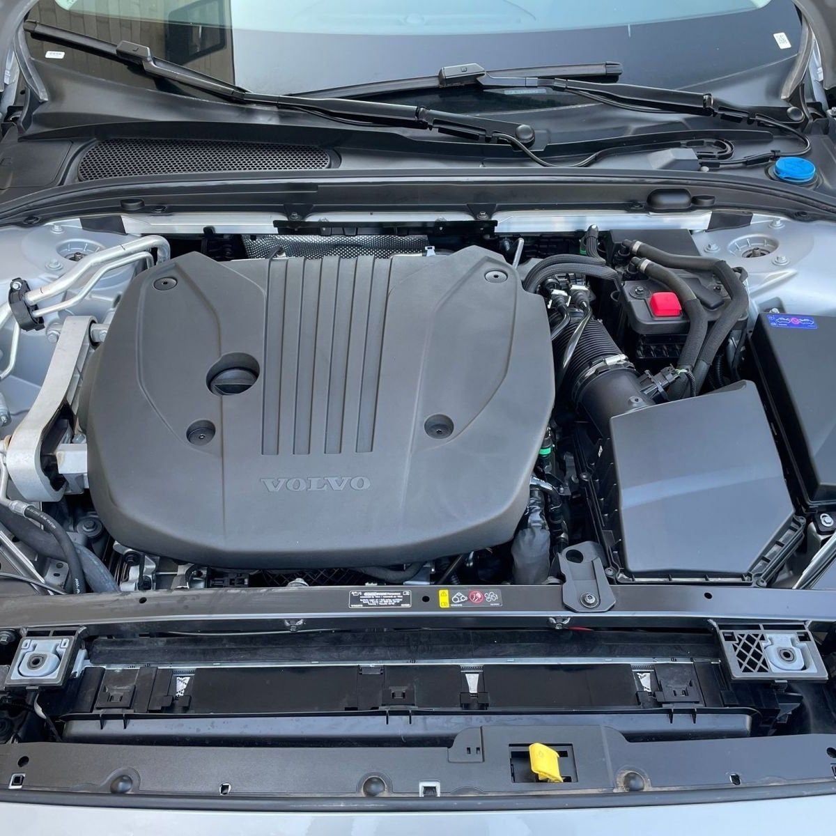 Thumbnail: 2024 Volvo S60 - 33