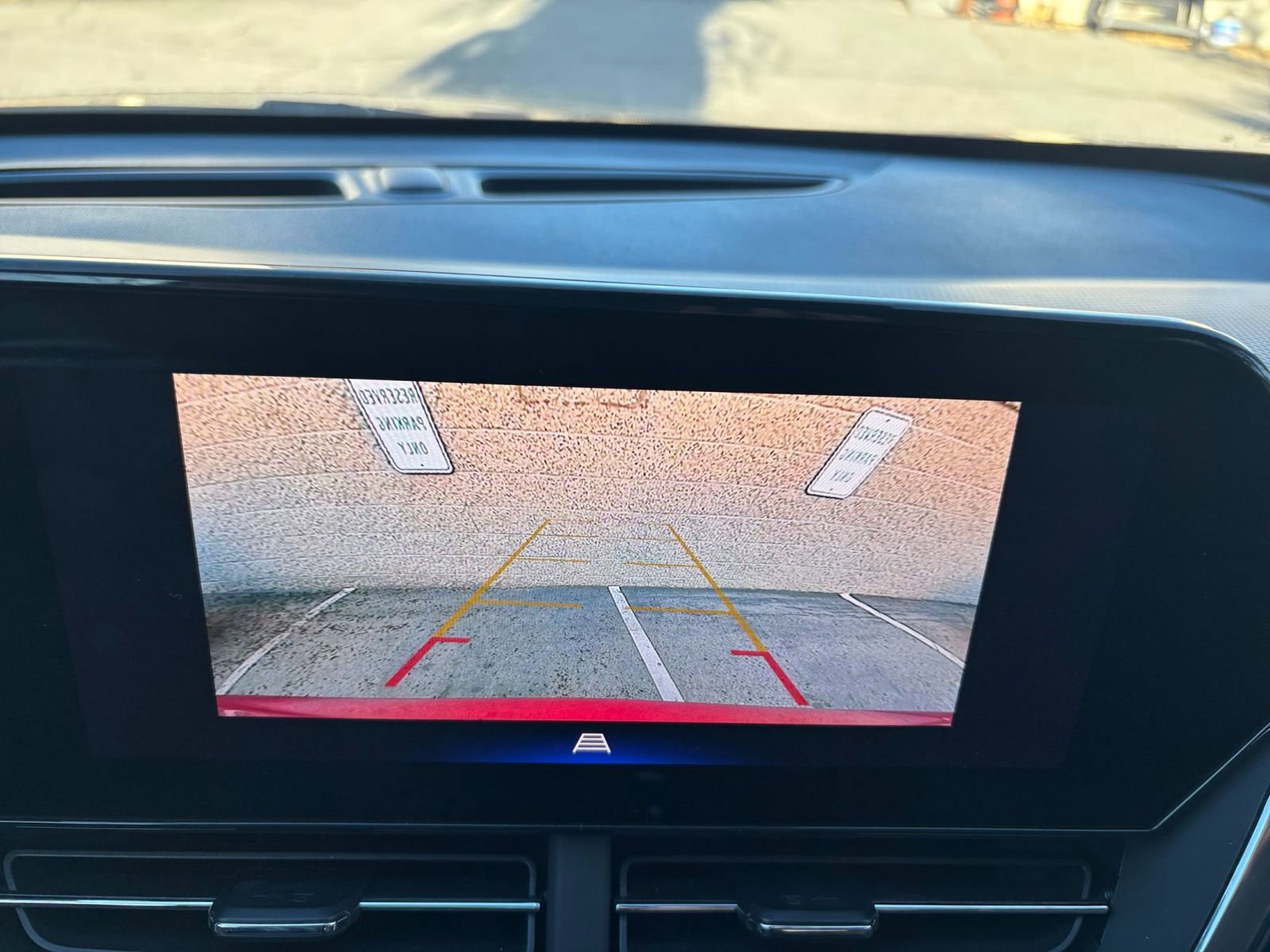 Thumbnail: 2025 Chevrolet Trax - 17