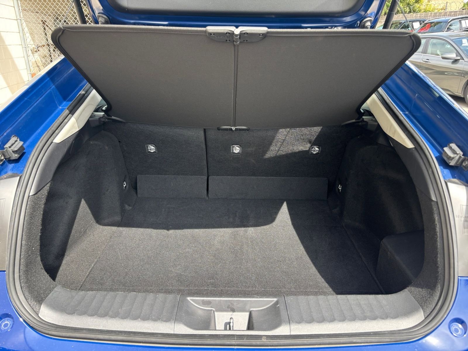 Thumbnail: 2025 Toyota Prius - 31