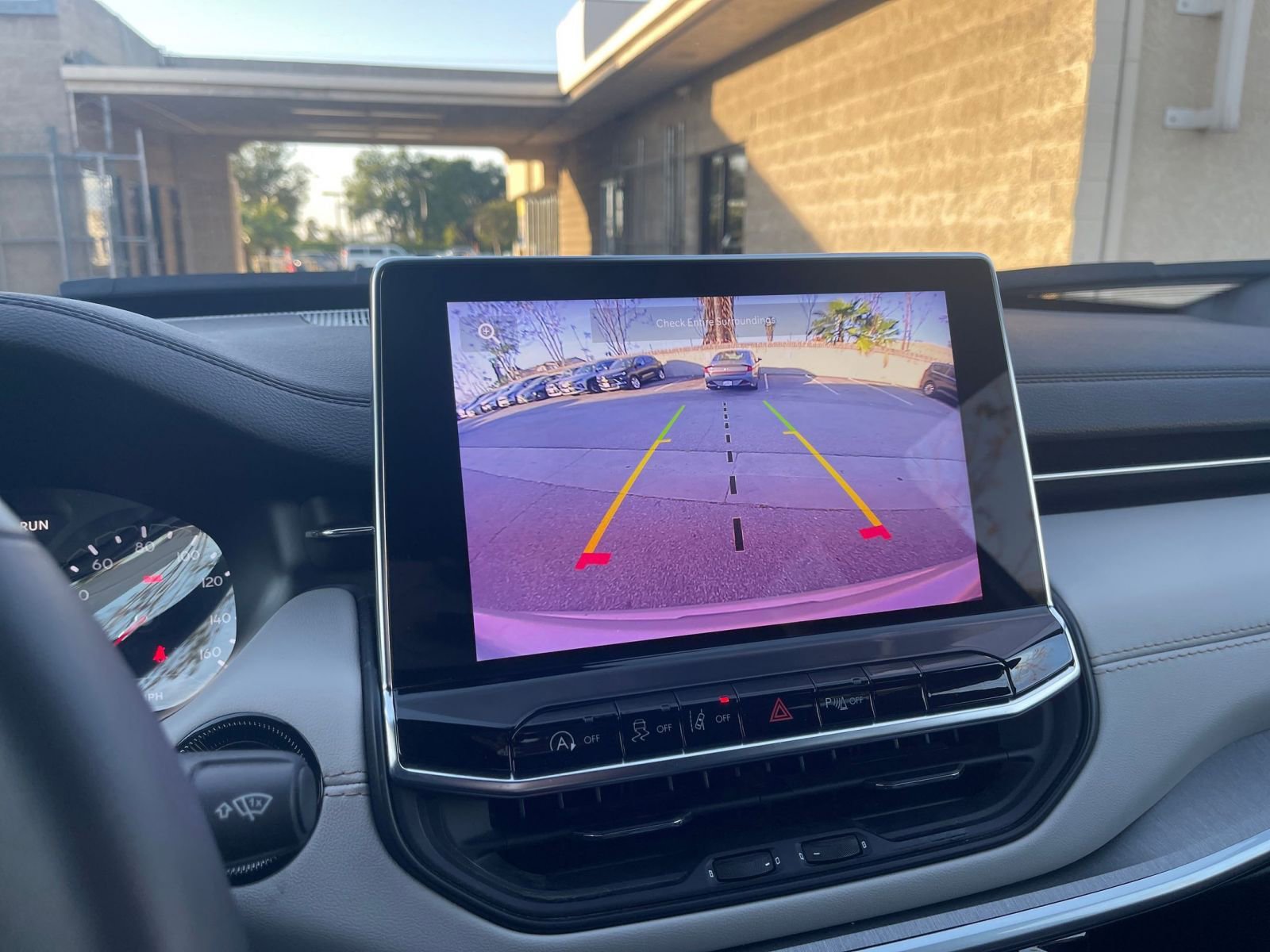 Thumbnail: 2025 Jeep Compass - 24