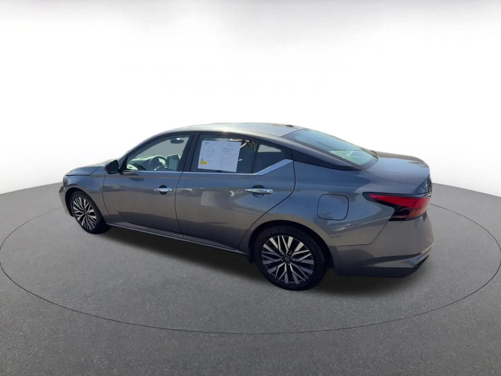 Thumbnail: 2024 Nissan Altima - 8