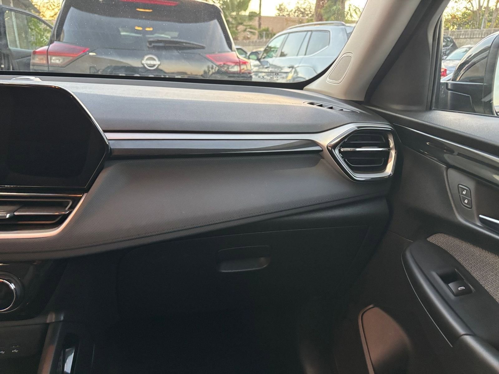 Thumbnail: 2025 Chevrolet TrailBlazer - 35