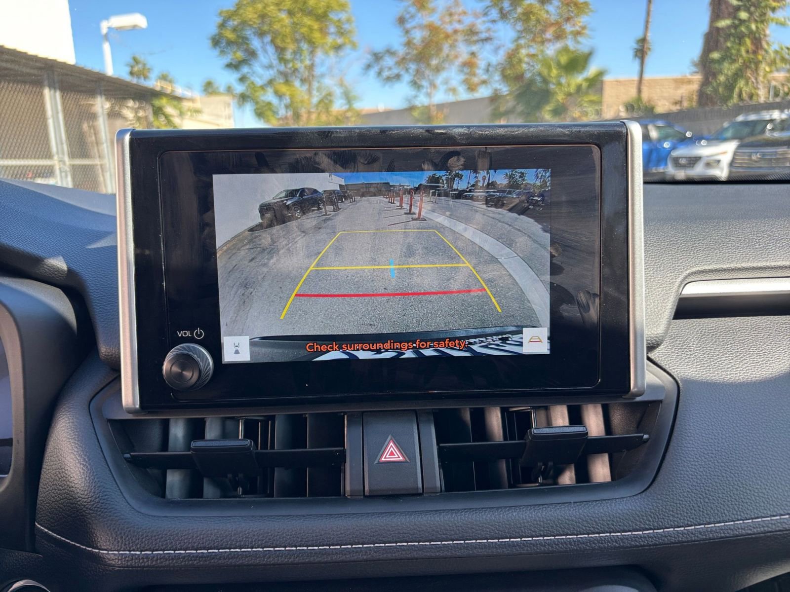 Thumbnail: 2025 Toyota RAV4 - 17