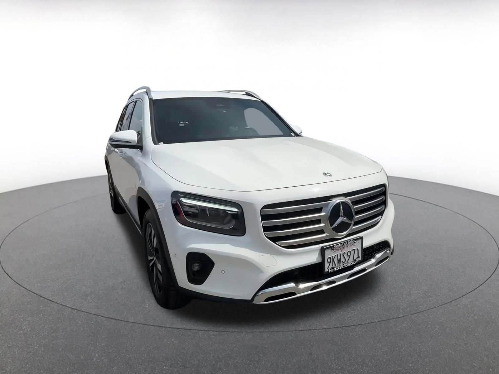 Thumbnail: 2024 Mercedes-Benz GLB - 3