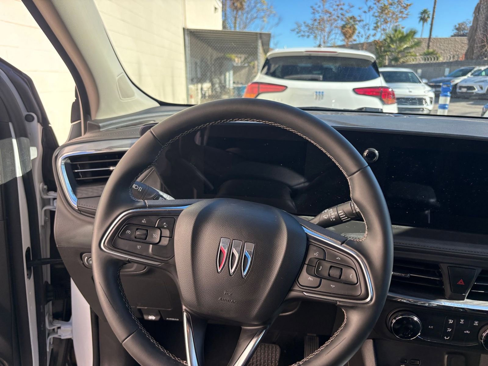 Thumbnail: 2025 Buick Encore GX - 34