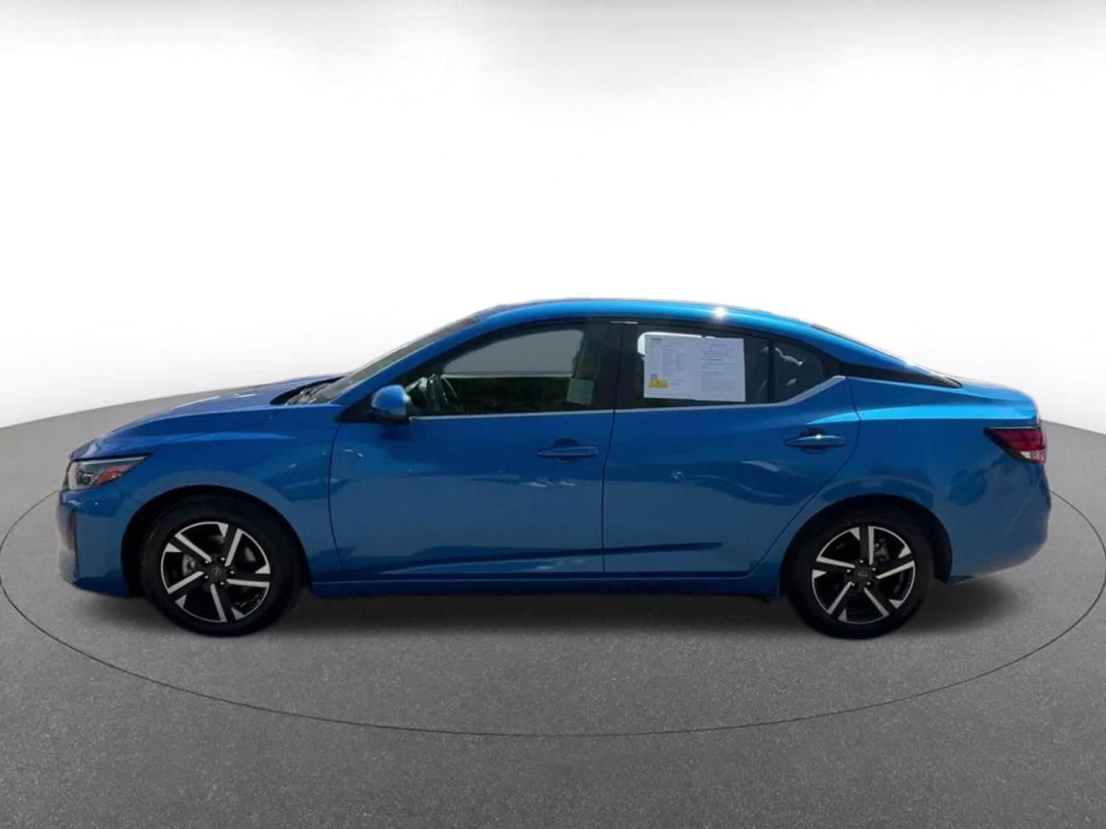 Thumbnail: 2025 Nissan Sentra - 9