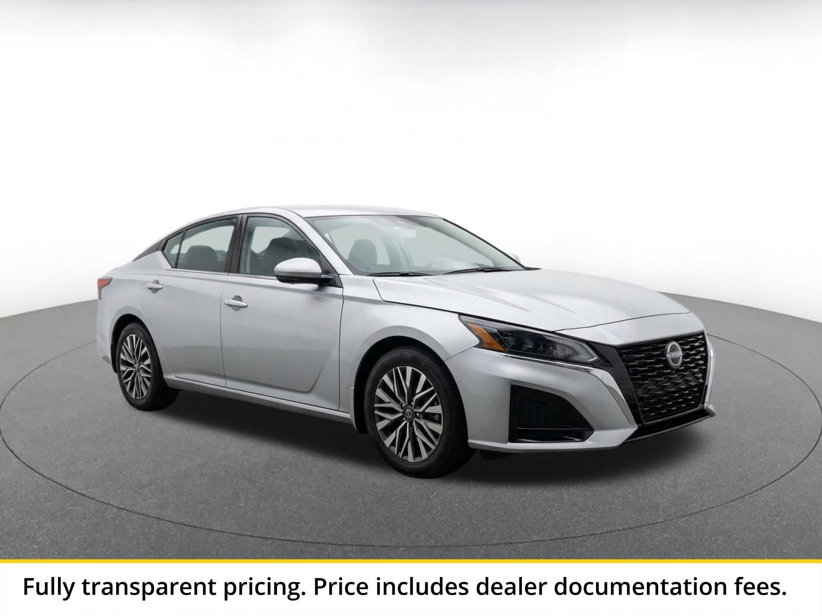 Thumbnail: 2025 Nissan Altima - 1