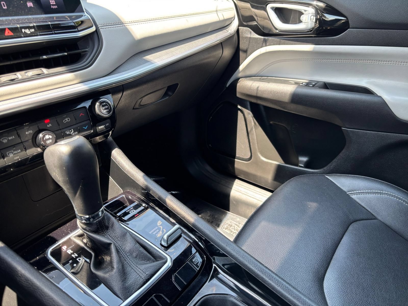 Thumbnail: 2025 Jeep Compass - 31