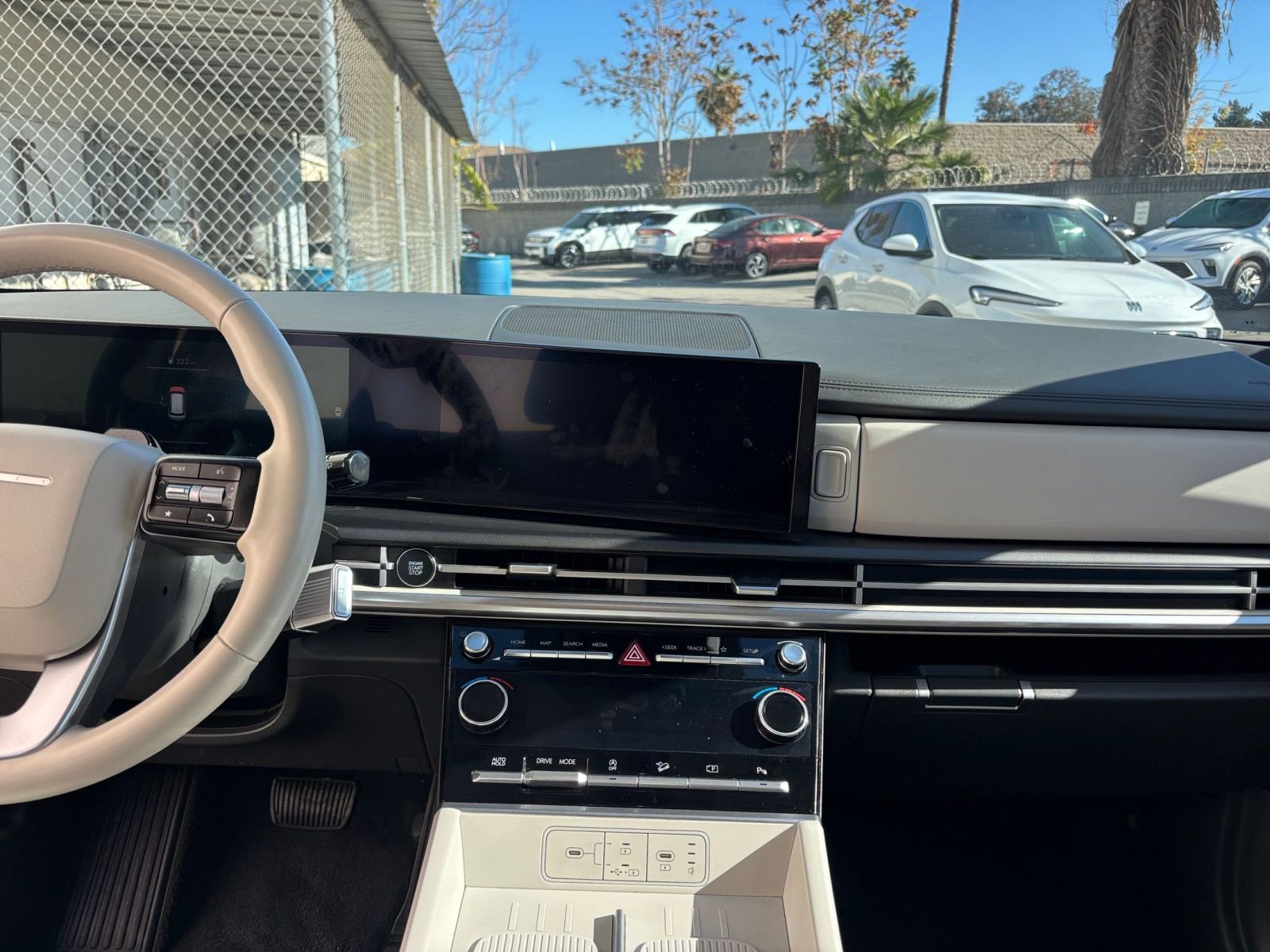 Thumbnail: 2025 Hyundai Santa Fe - 18