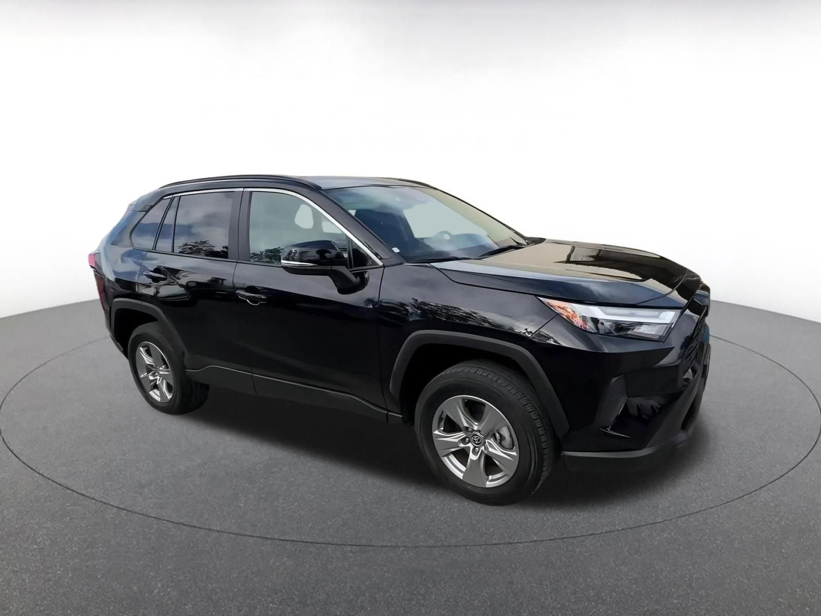 Thumbnail: 2025 Toyota RAV4 - 2