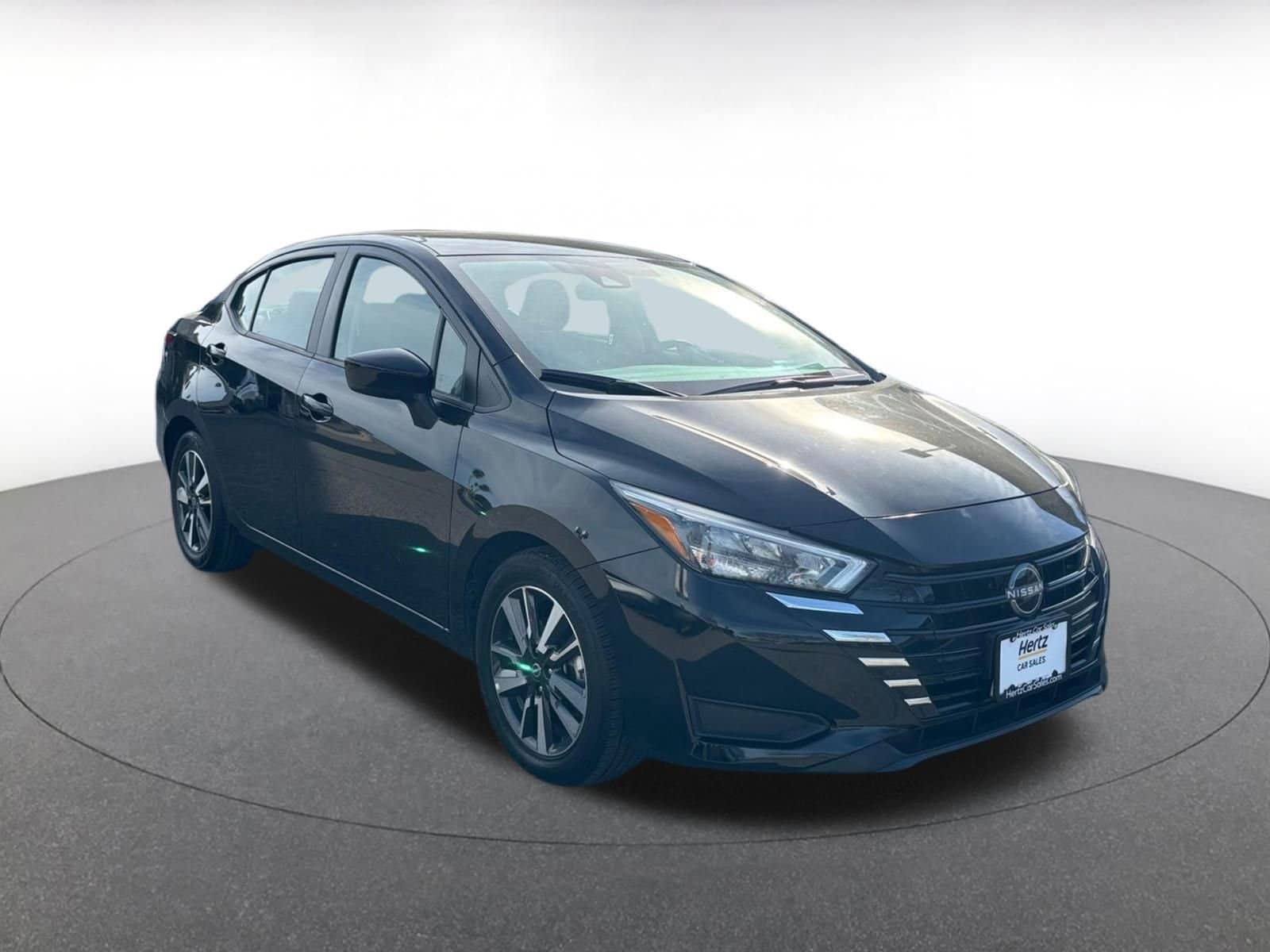 2025 Nissan Versa Sedan SV