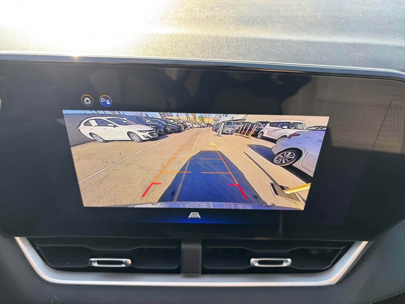 Thumbnail: 2025 Chevrolet Equinox - 17