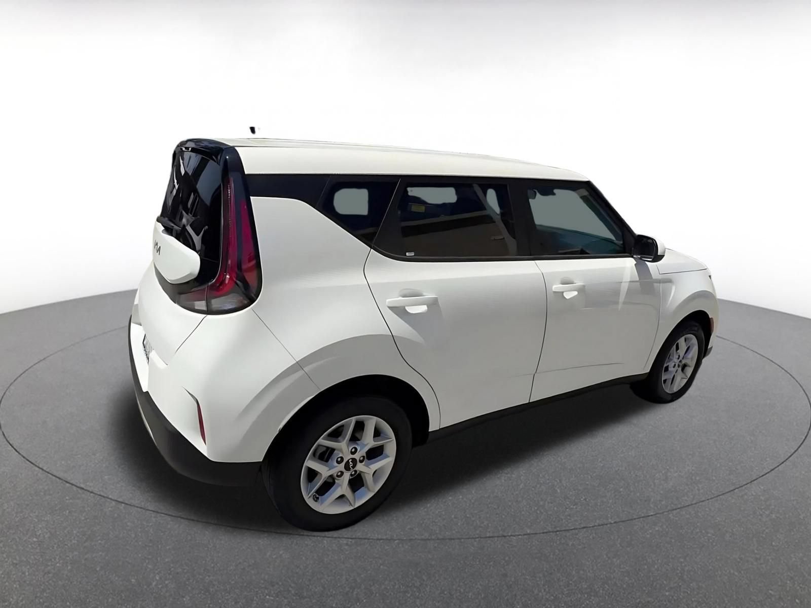 Thumbnail: 2025 Kia Soul - 14