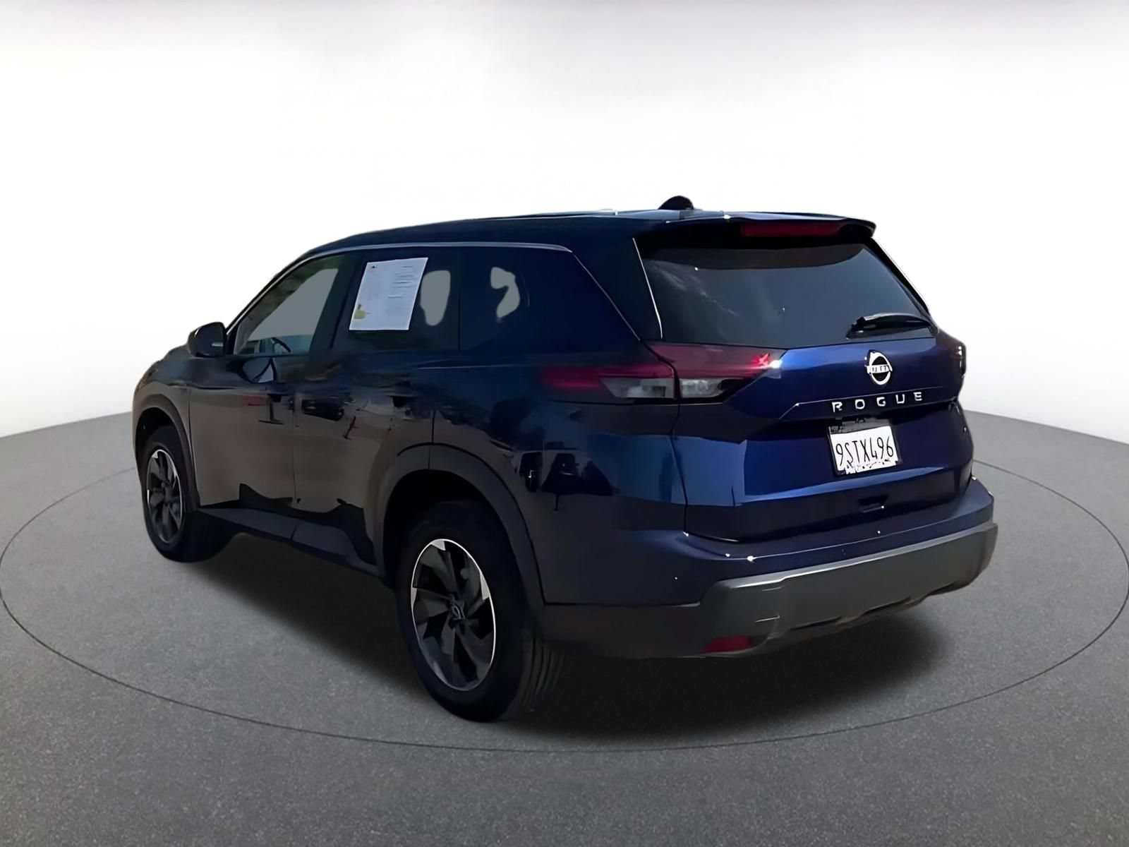 Thumbnail: 2025 Nissan Rogue - 10