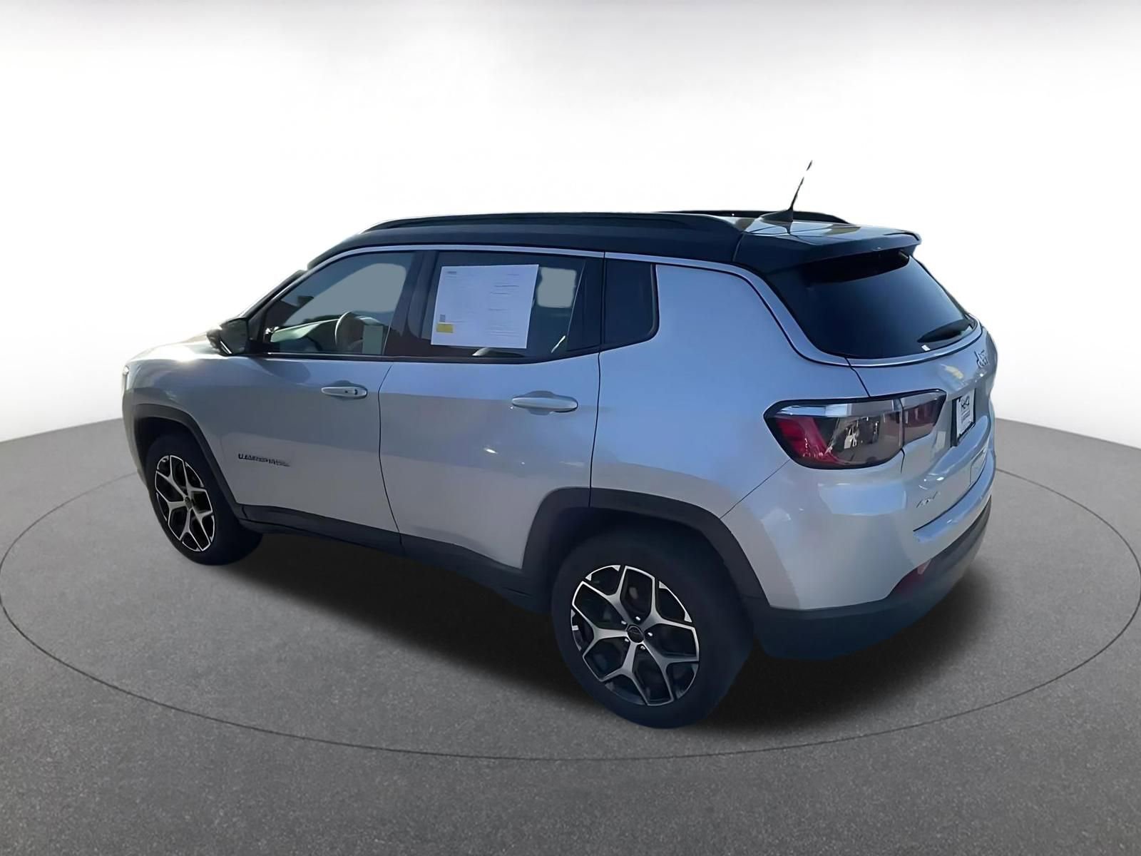 Thumbnail: 2025 Jeep Compass - 10