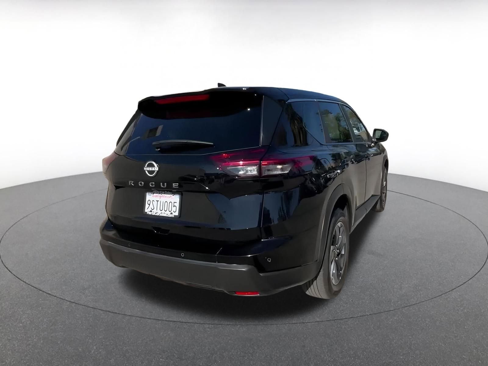 Thumbnail: 2025 Nissan Rogue - 14