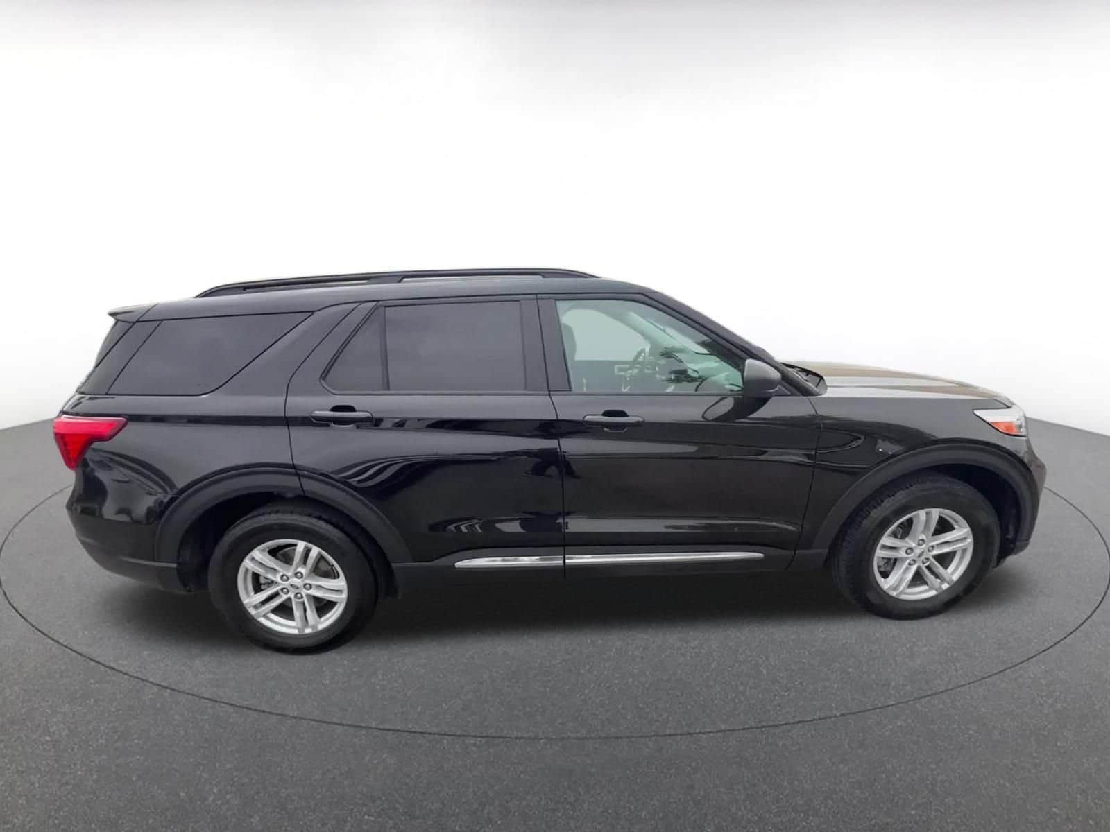 Thumbnail: 2024 Ford Explorer - 16