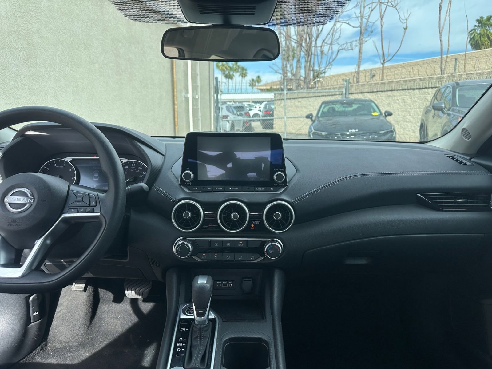 Thumbnail: 2025 Nissan Sentra - 31