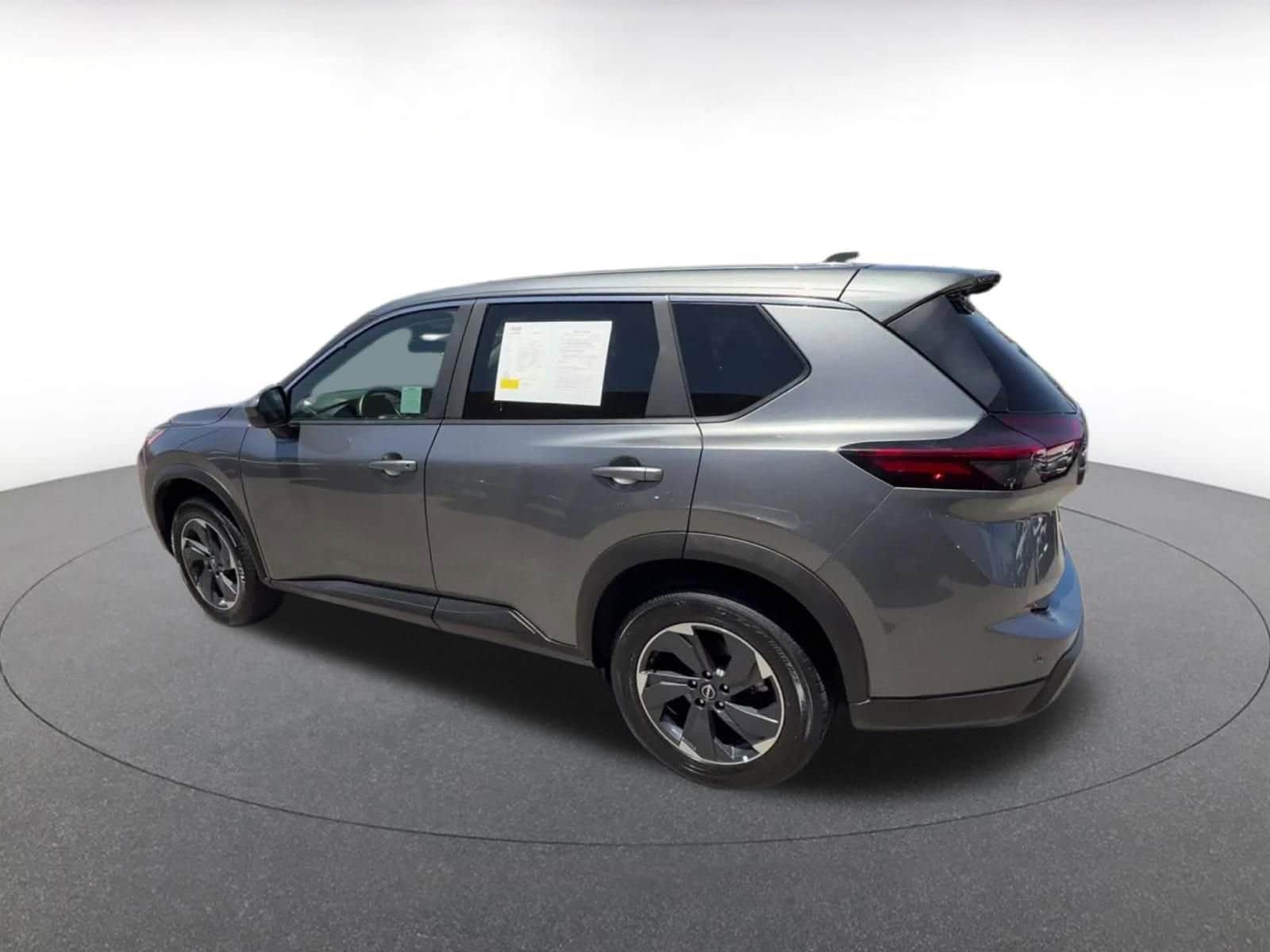 Thumbnail: 2025 Nissan Rogue - 10