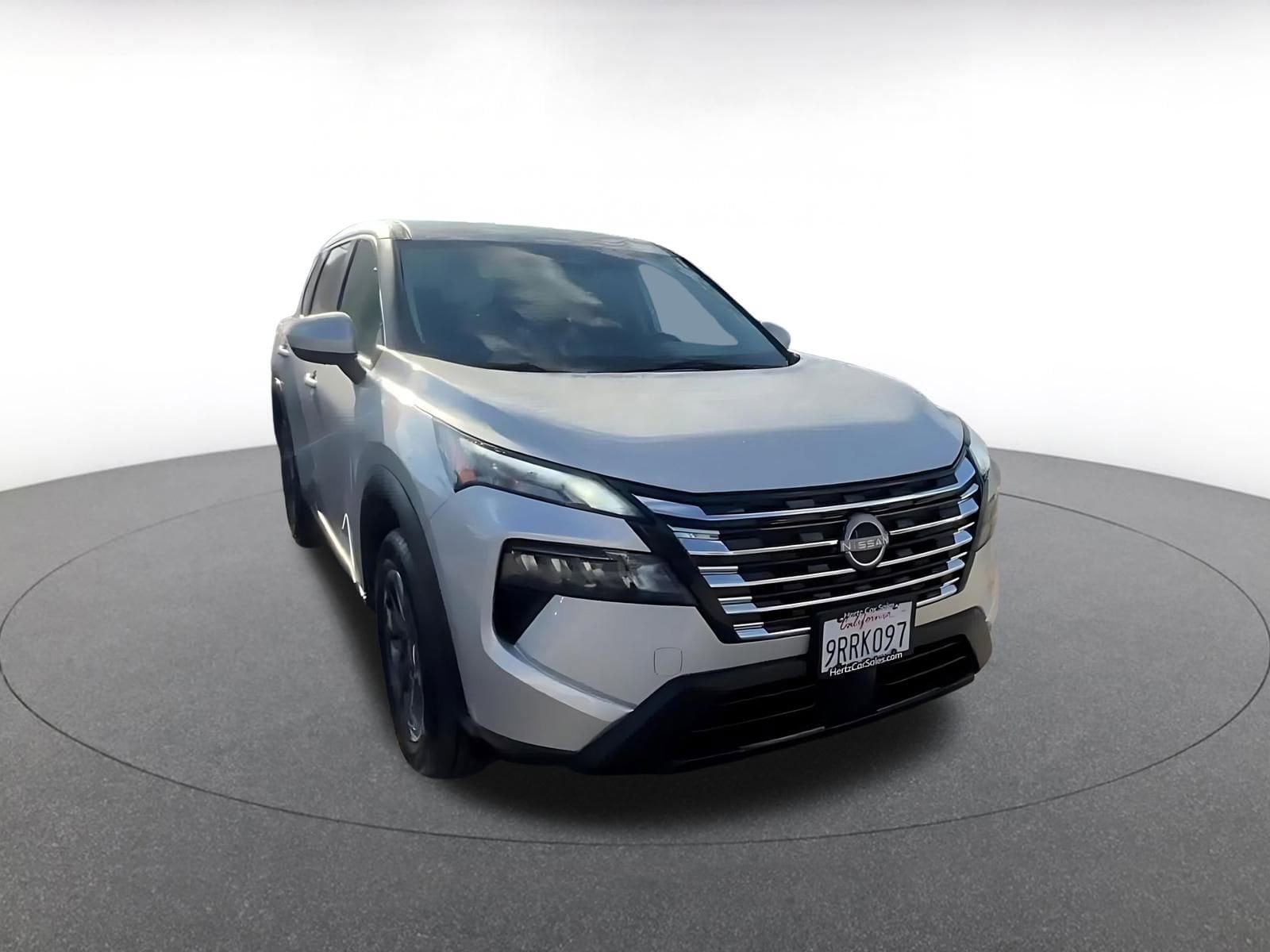 Thumbnail: 2025 Nissan Rogue - 3