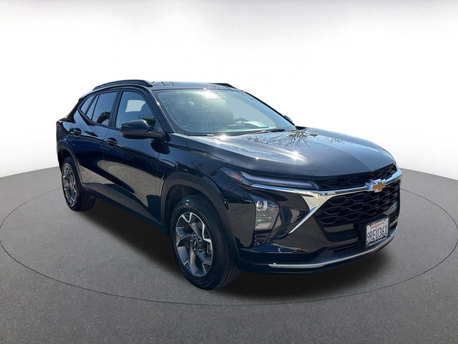 Thumbnail: 2025 Chevrolet Trax - 1