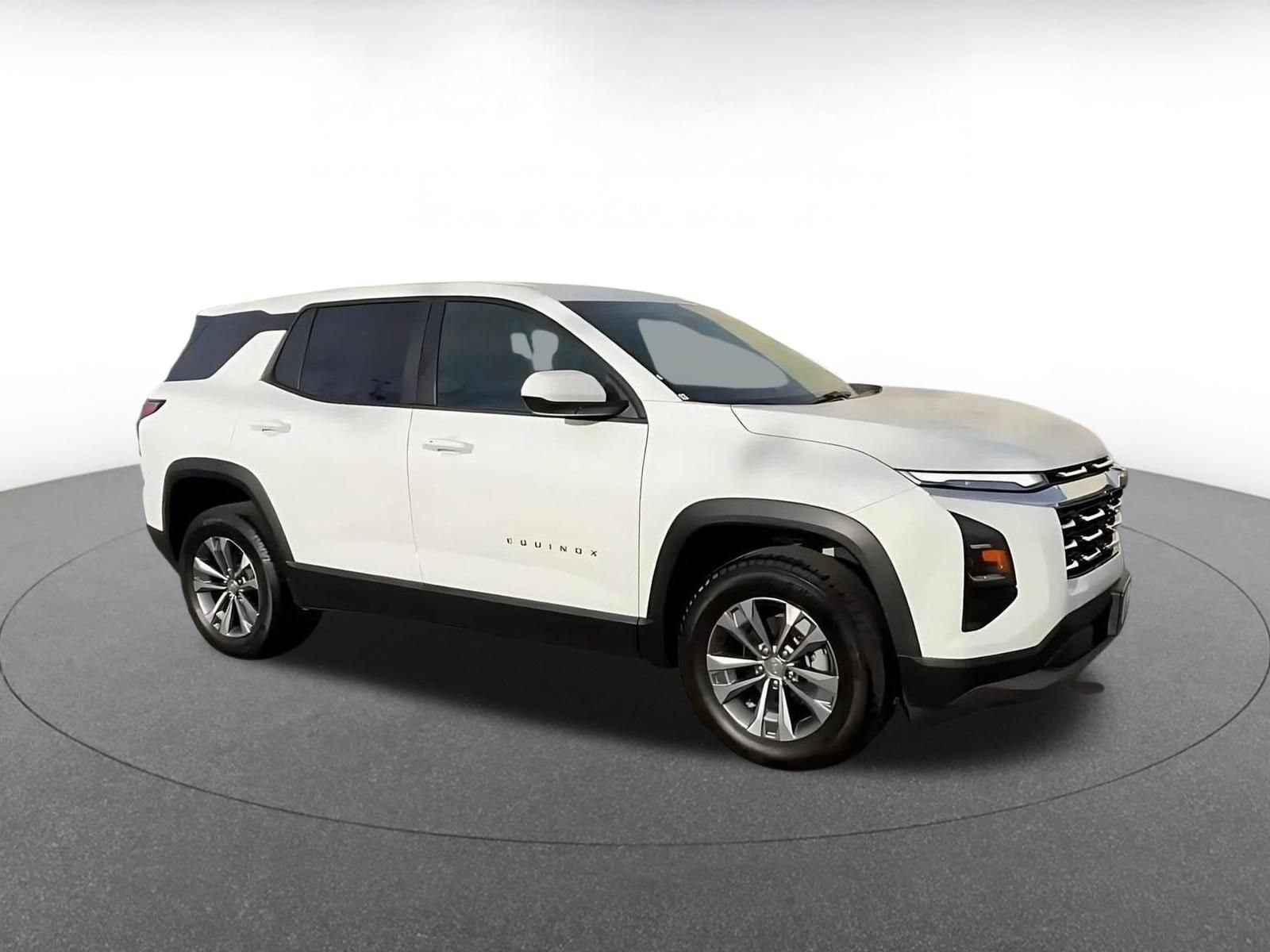 Thumbnail: 2025 Chevrolet Equinox - 2