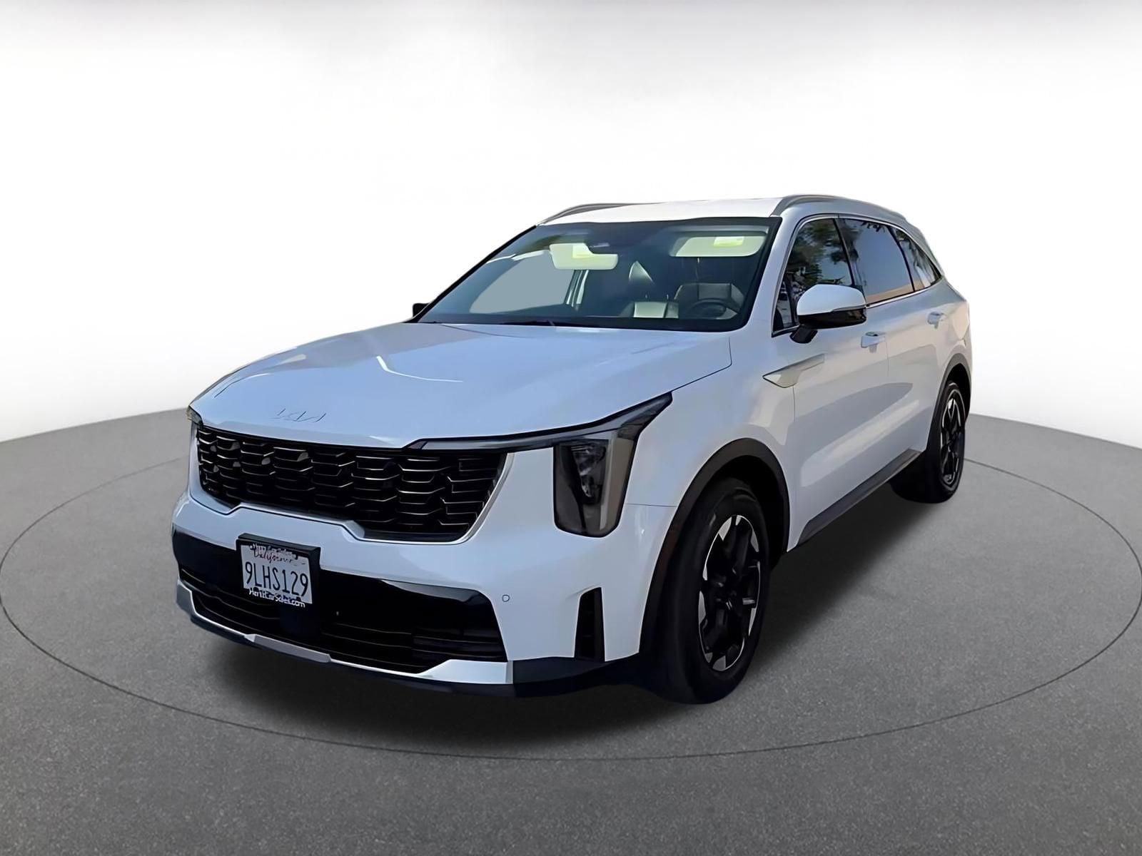 Thumbnail: 2024 Kia Sorento - 7