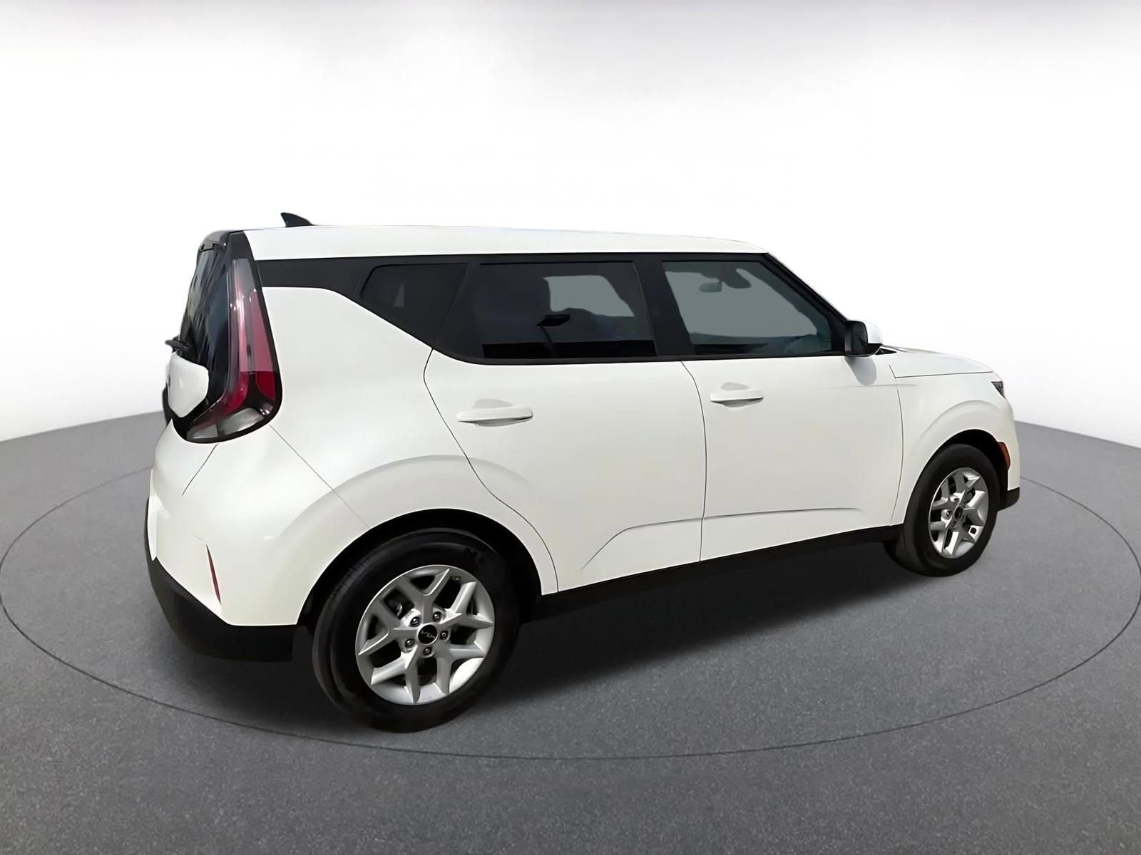 Thumbnail: 2025 Kia Soul - 15