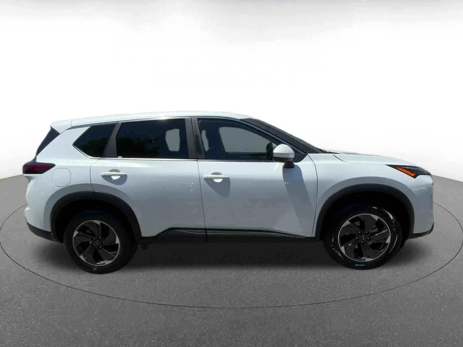 Thumbnail: 2024 Nissan Rogue - 16