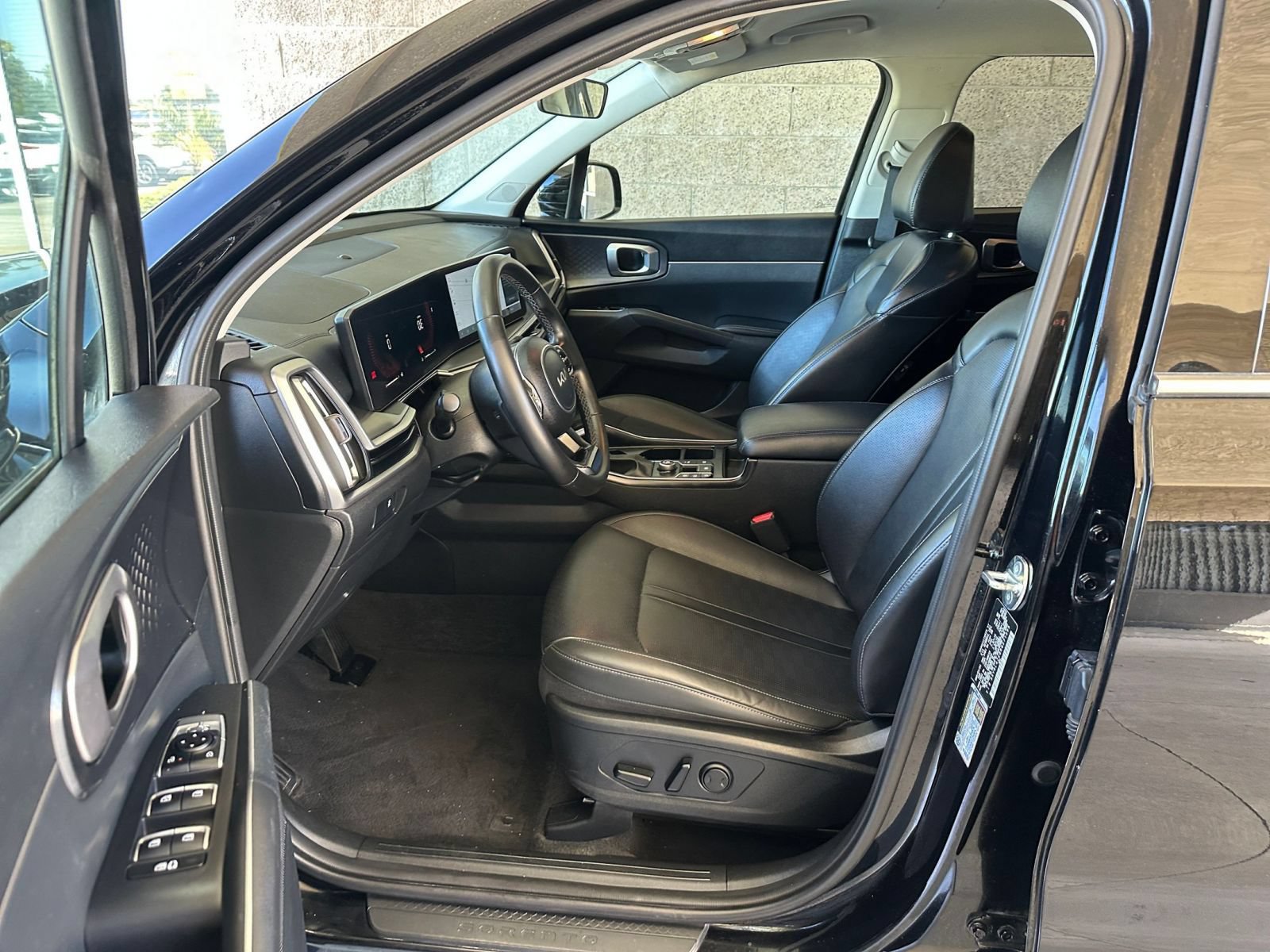 Thumbnail: 2024 Kia Sorento - 28