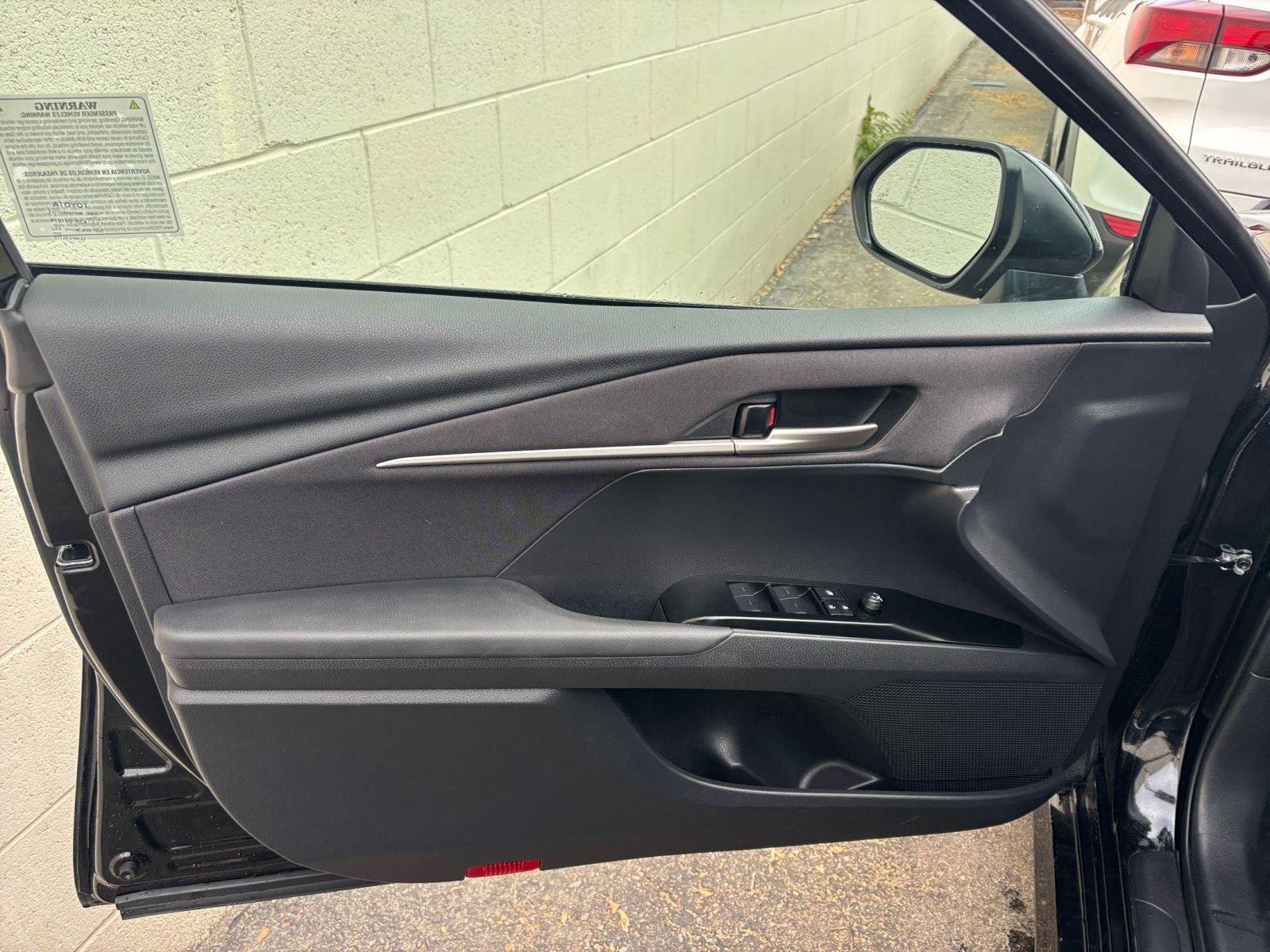 Thumbnail: 2025 Toyota Camry - 20