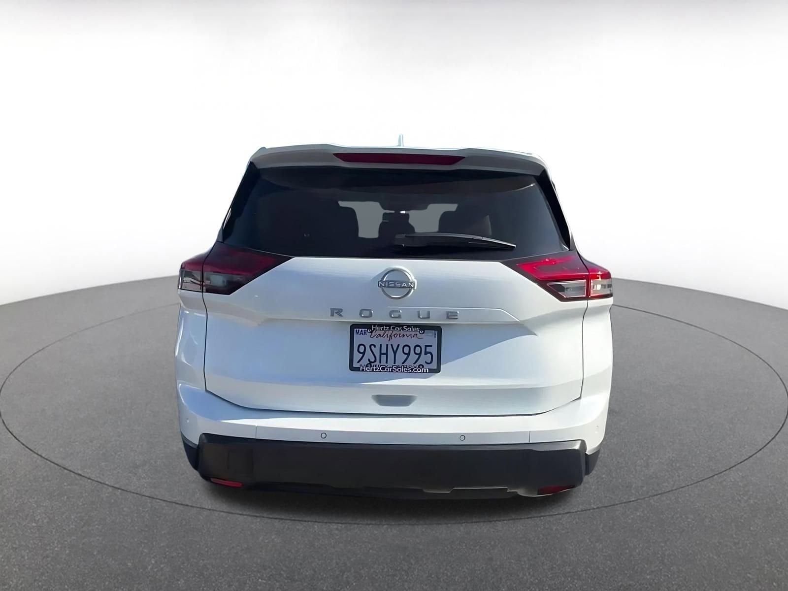 Thumbnail: 2025 Nissan Rogue - 12