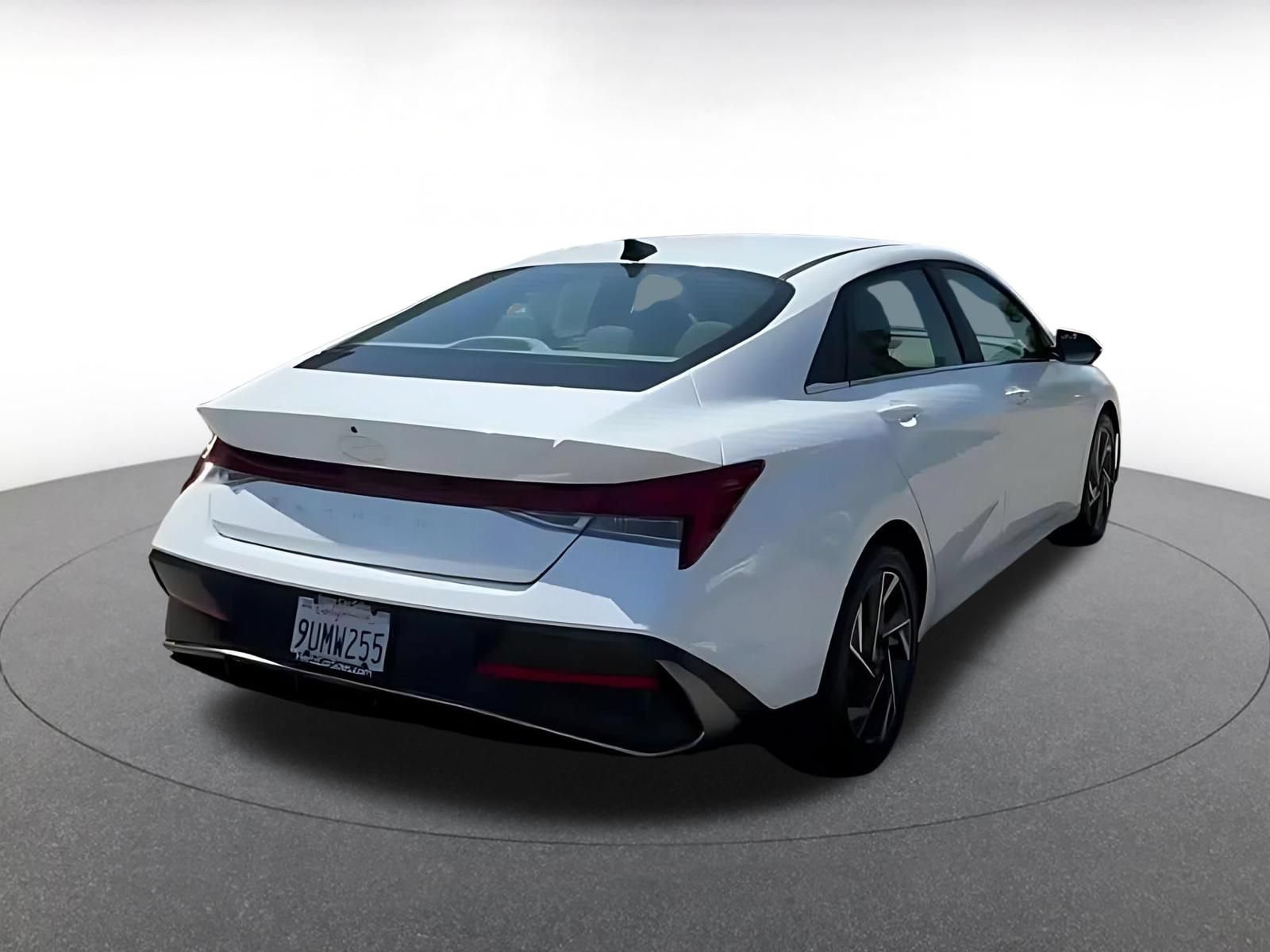 Thumbnail: 2025 Hyundai Elantra - 14