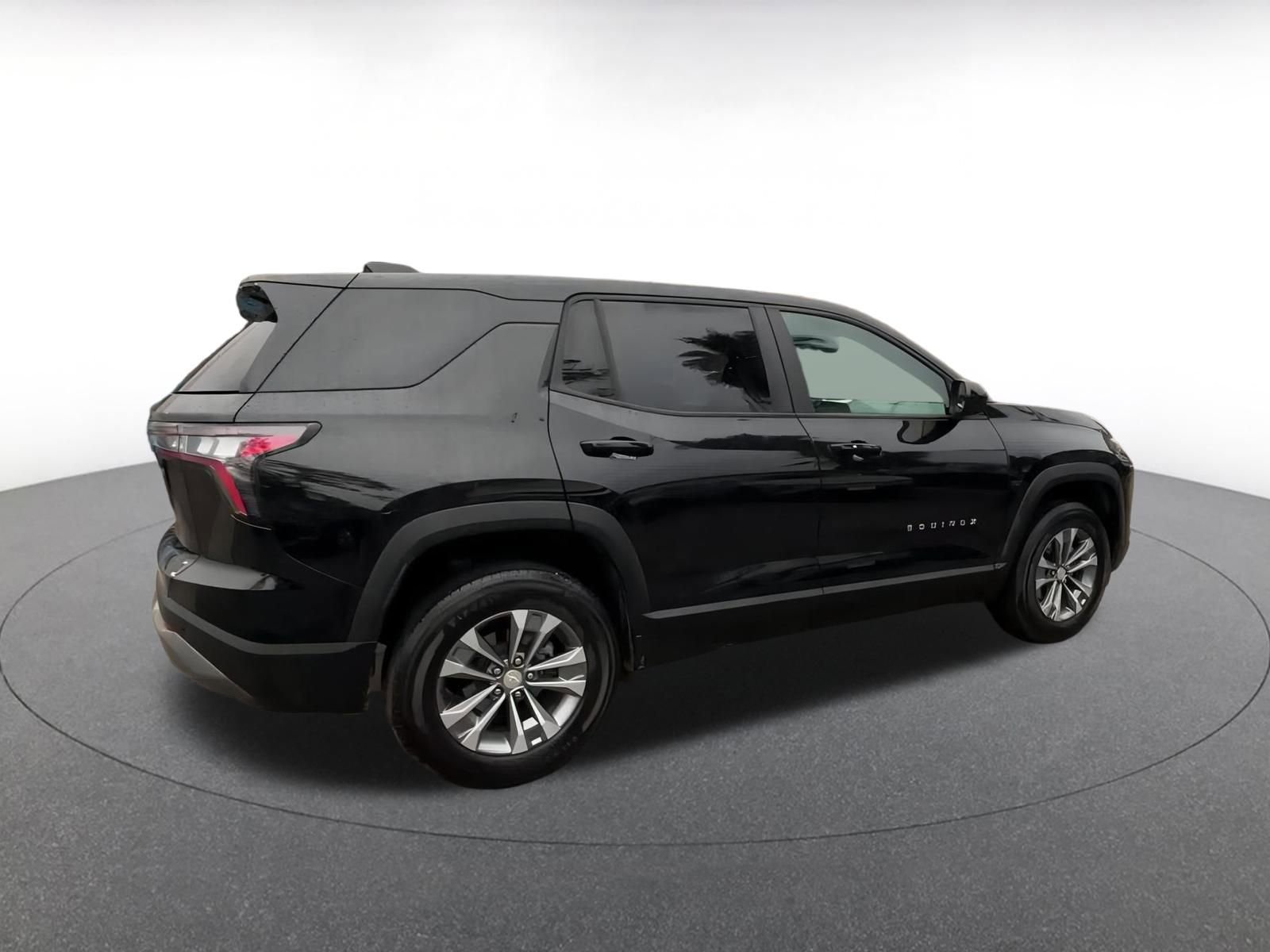 Thumbnail: 2025 Chevrolet Equinox - 15